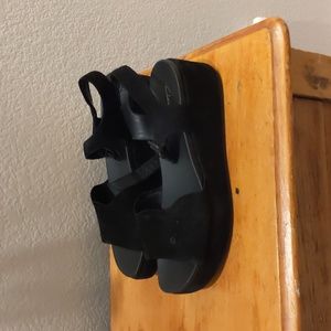 Clarks suede platform sandals